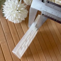 Multi-Size Square Resin Mold – 1 to 3.5 cm Squares, 1 cm Depth