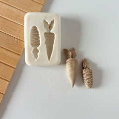2-Piece Carrot Silicone Mold