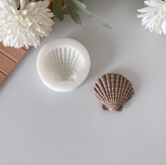 Mini Scallop Seashell Silicone Mold – 3.5 cm (1.37”)