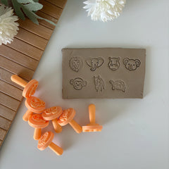 7-Piece Safari & Cute Animals Stamp Set with Handles - Mini Pottery Tools (2 cm / 0.8" Pattern)