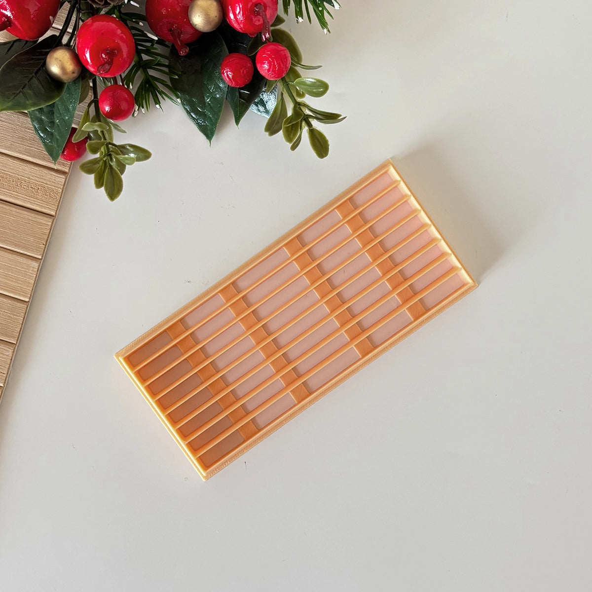 8-Channel Clay Cutter Mold (12.8 x 5.8 cm)