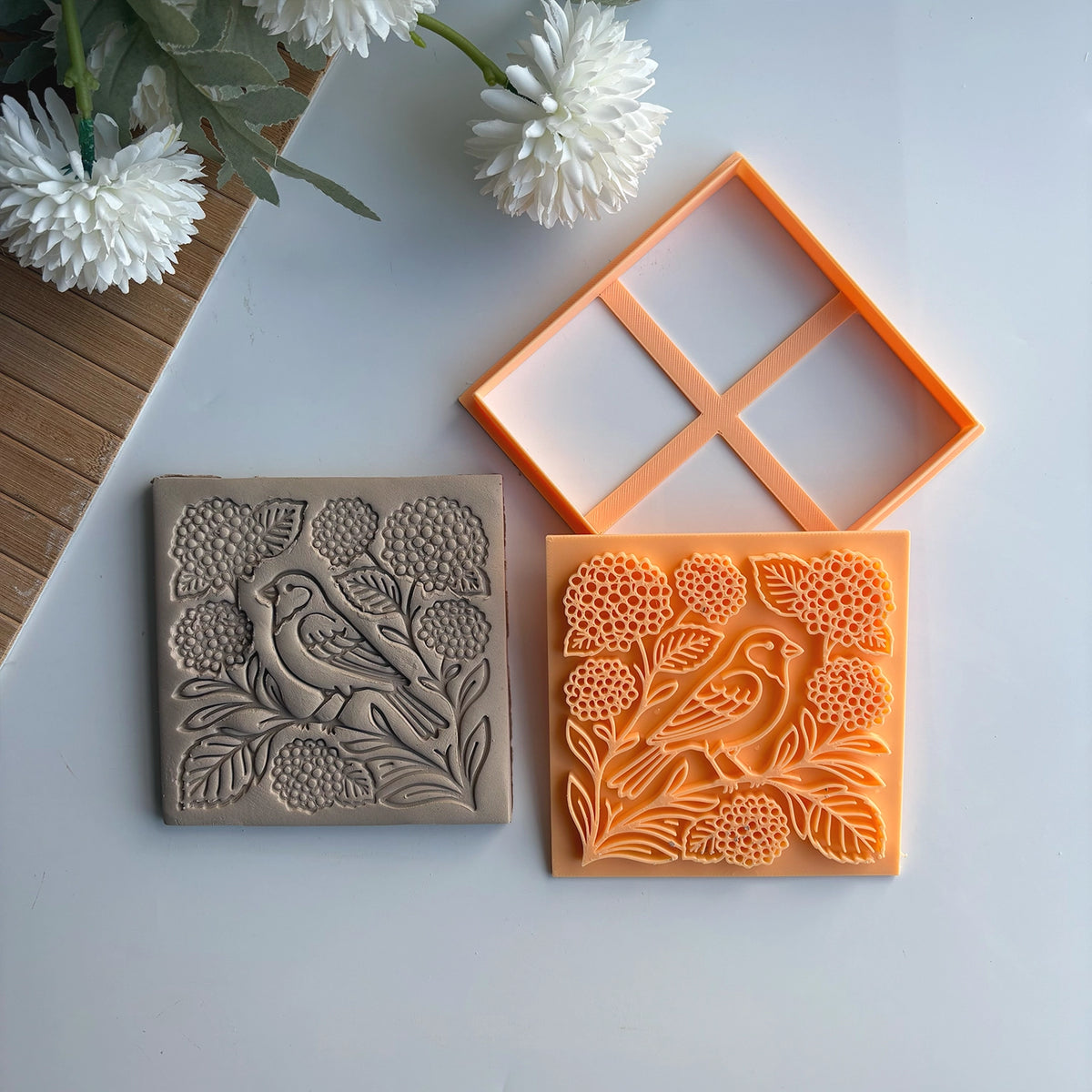 Songbird & Hydrangea Bloom Square Tile Cutter & Stamp Set - 10 cm (4") for Pottery