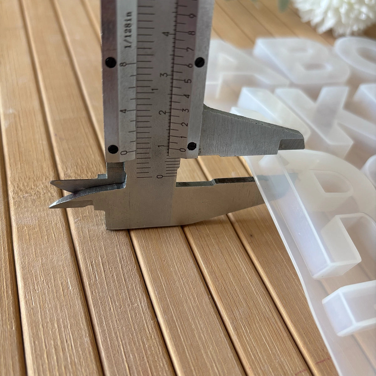 Alphabet & Number Resin Mold – 4cm Letters with 1cm Depth | Silicone Casting Mould