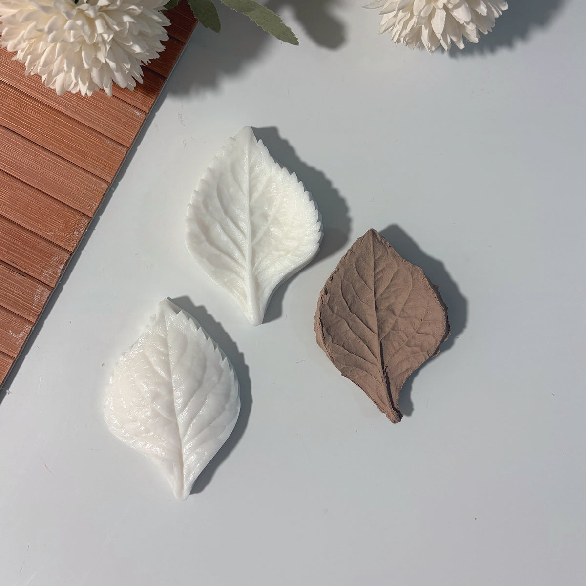 Rose Leaf Silicone Mold - (3.1" - 8 cm)