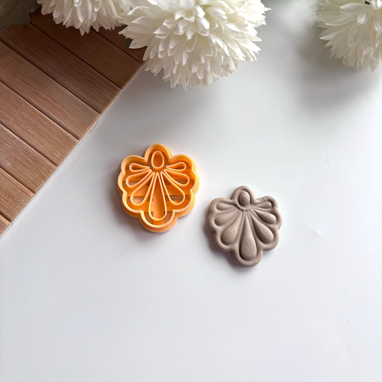 Petal Crest Polymer Clay Cutter