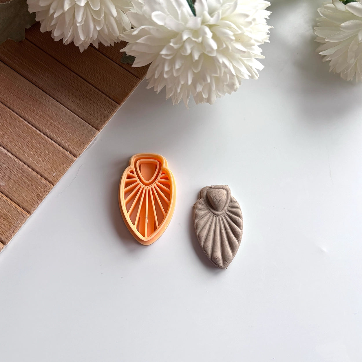 Radiant Leaf Polymer Clay Cutter